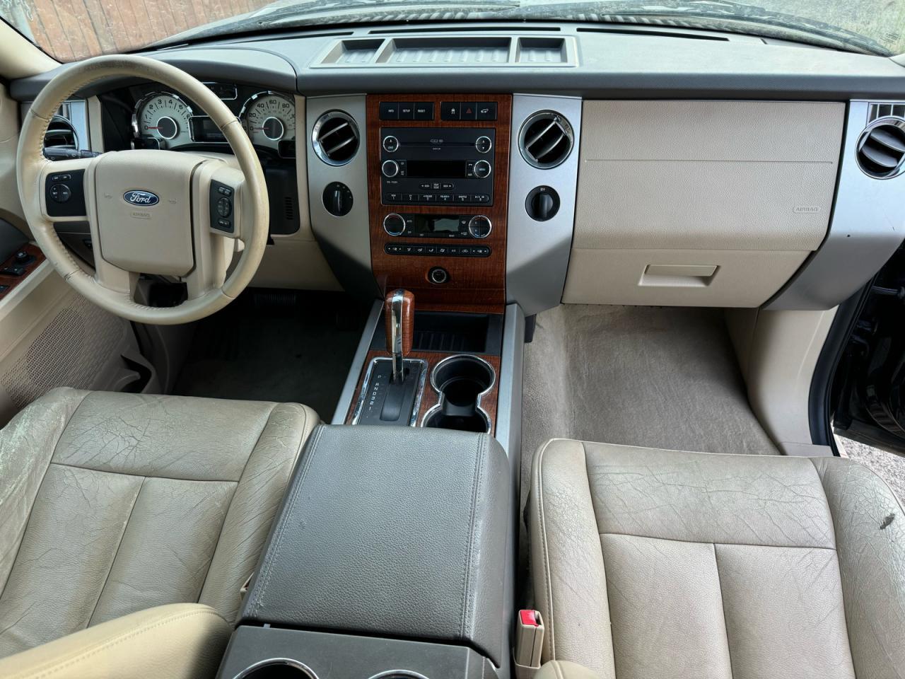 2010 Ford Expedition VIN 1FMJU1J58AEB58207 COPART salvage auction — Normal Wear, OR - CERTIFICATE OF TITLE (P), sold $2,750 on 2025-10-20 (photo 9)
