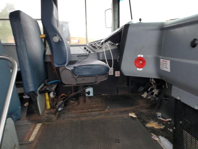 2014 Ic corporation Ce series school VIN 4DRBUSKN5EB352936 COPART salvage auction — NORMAL WEAR, Ny - Certificate Of Title, sold $1,000 on 2026-07-08 (photo 5)