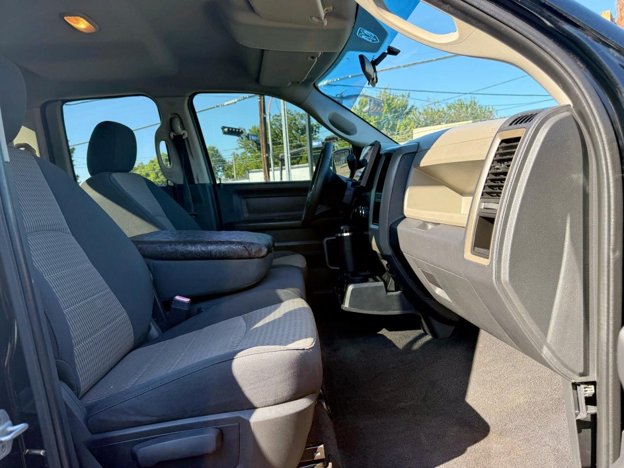 2012 Dodge Ram VIN 1C6RD6FT3CS139068 COPART salvage auction — Normal Wear, TX - CERTIFICATE OF TITLE (P), sold $17,100 on 2025-10-31 (photo 5)