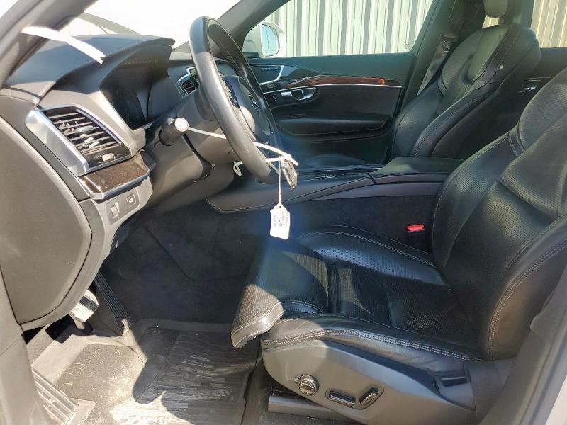 2017 Volvo Xc90 VIN YV4A22PL1H1124839 COPART salvage auction — SIDE, TX - SALVAGE VEHICLE TITLE, sold $8,100 on 2026-08-12 (photo 7)