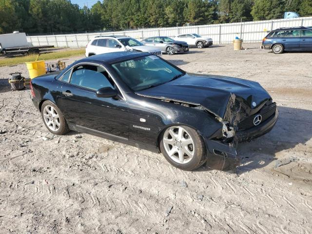 1998 Mercedes-benz Slk-class VIN WDBKK47F6WF003686 COPART salvage auction — FRONT END, Va - Certificate Of Title, sold $375 on 2026-07-06 (photo 4)