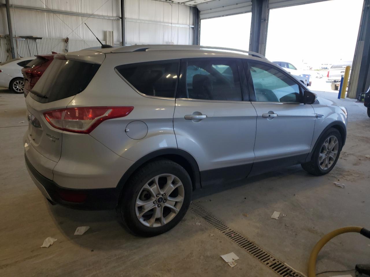 2016 Ford Escape VIN 1FMCU9JX9GUB37633 COPART salvage auction — Front End, NE - CERT OF TITLE-SALVAGE, sold $1,700 on 2026-06-30 (photo 3)