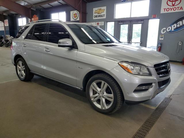 2012 Mercedes-benz Ml-class VIN 4JGDA2EB6CA033017 COPART salvage auction — MINOR DENT/SCRATCHES, Vt - Certificate Of Title, sold $5,900 on 2026-07-09 (photo 4)