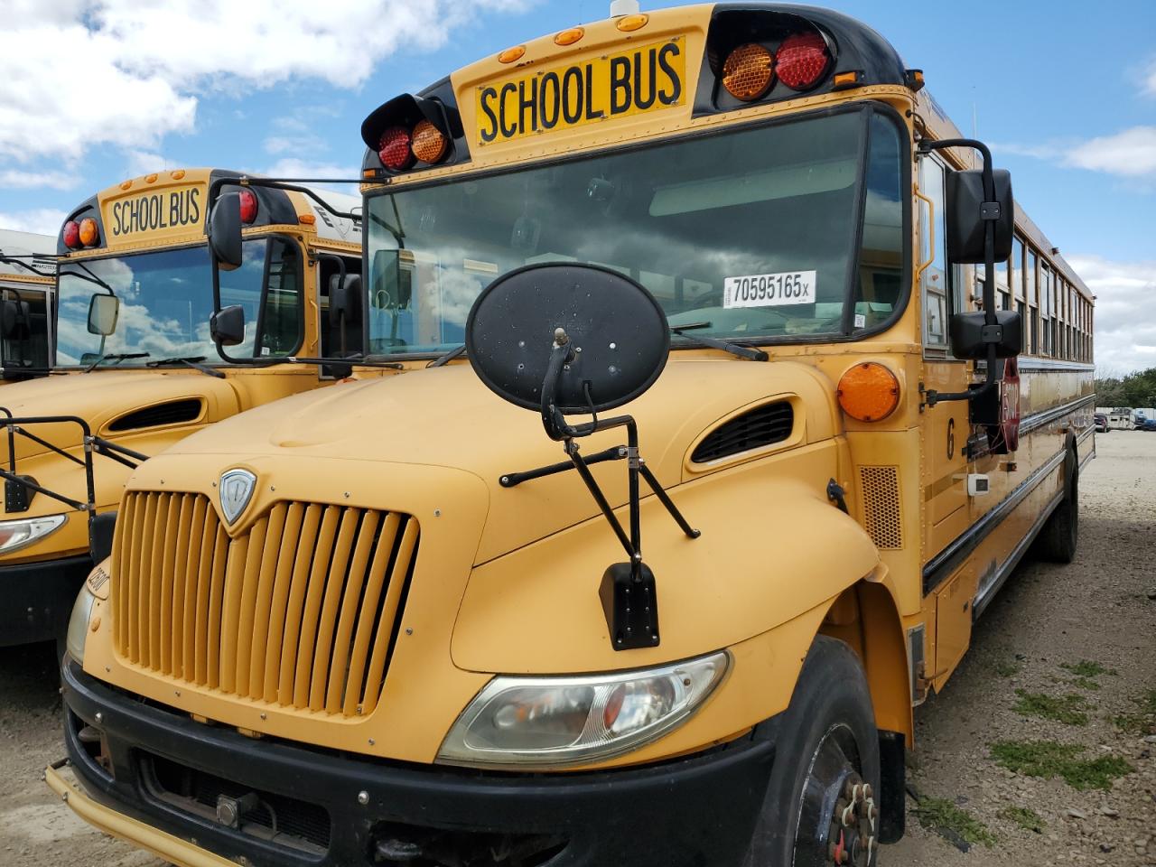 2011 Ic Corporation Ce Series School VIN 4DRBUSKN9BB345709 COPART salvage auction — Minor Dent/Scratches, IA - CERTIFICATE OF TITLE, sold $1,200 on 2026-07-06 (photo 2)