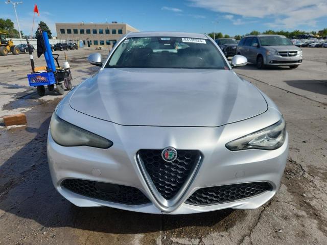 2017 Alfa romeo Giulia VIN ZARFAEDN0H7529063 COPART salvage auction — HAIL, Wy - Dis/Dlr/Exp Only Clean Title, sold $675 on 2026-07-27 (photo 5)