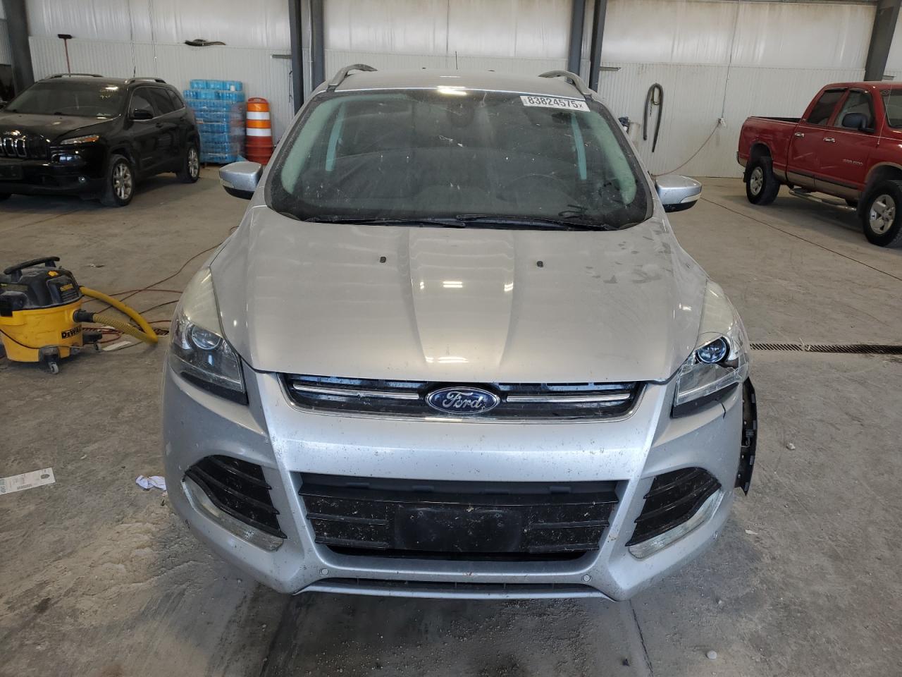 2016 Ford Escape VIN 1FMCU9JX9GUB37633 COPART salvage auction — Front End, NE - CERT OF TITLE-SALVAGE, sold $1,700 on 2026-06-30 (photo 5)