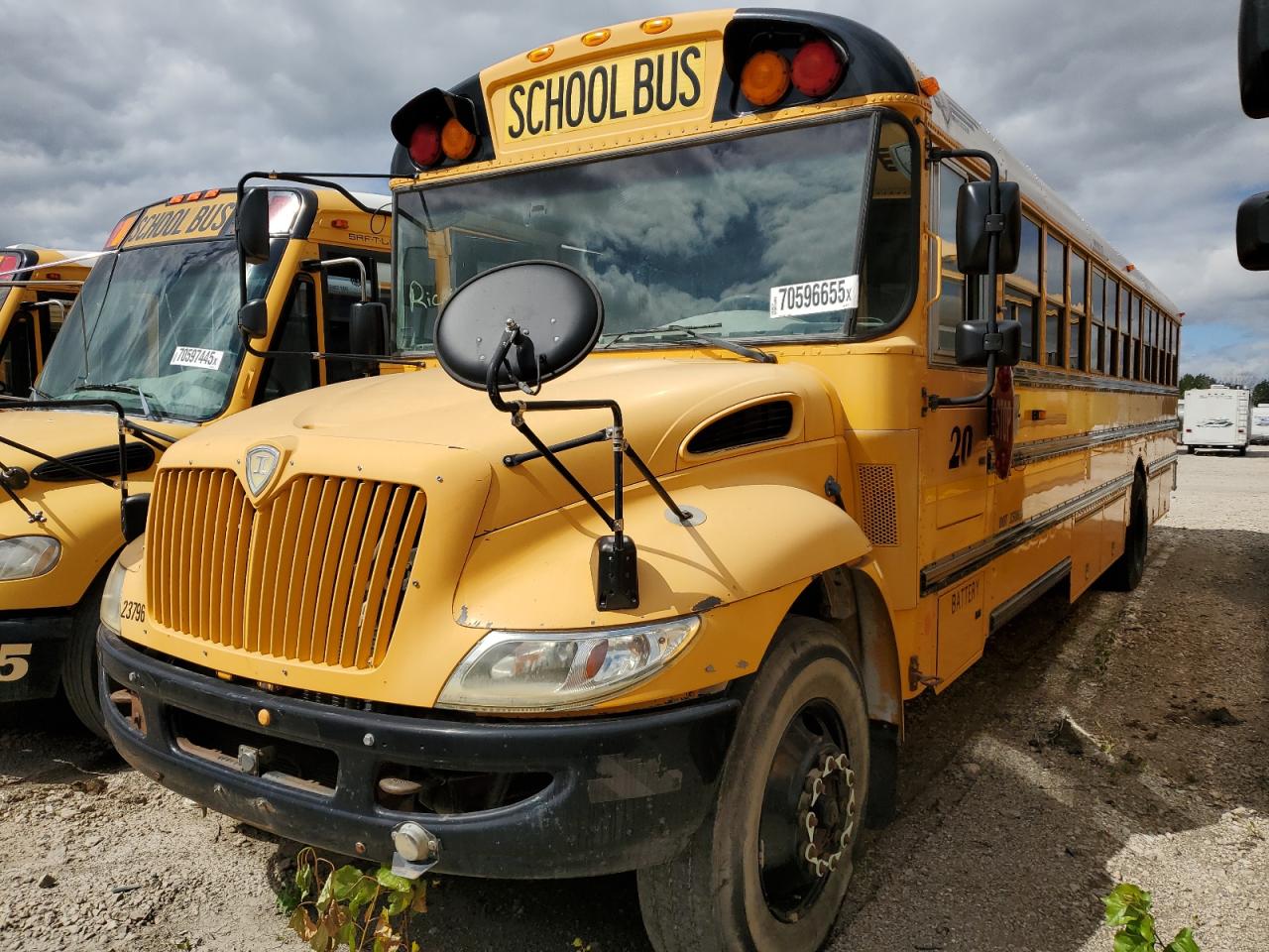 2013 Ic Corporation Ce Series School VIN 4DRBUSKN4DB301118 COPART salvage auction — Minor Dent/Scratches, IA - CERTIFICATE OF TITLE, sold $1,200 on 2026-07-06 (photo 2)