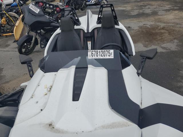 2019 Polaris Slingshot VIN 57XAASFA1K8134489 COPART salvage auction — FRONT END, Nj - Cert Of Title-Salvage, sold $5,100 on 2026-07-09 (photo 5)