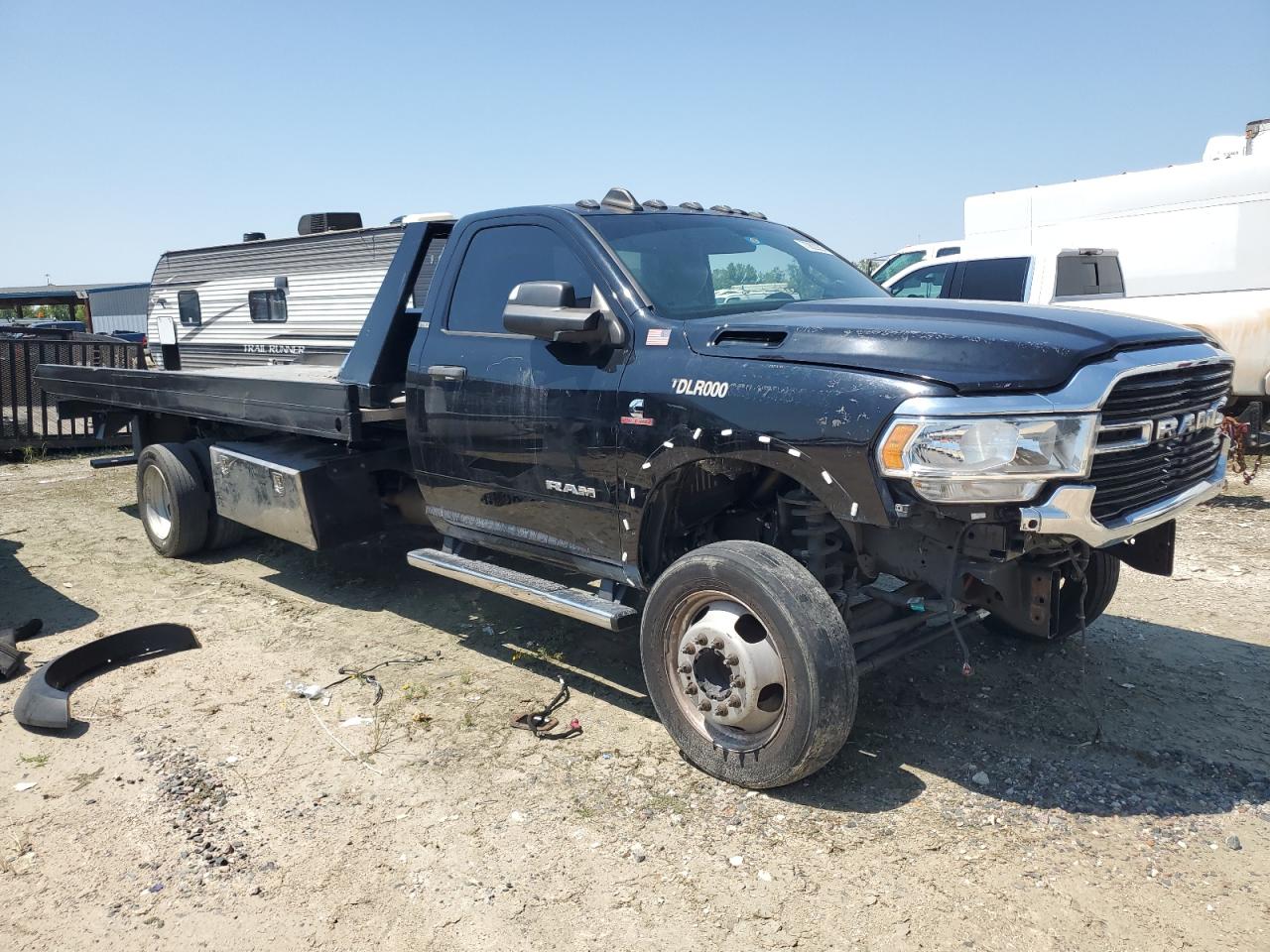 2021 Ram 5500 VIN 3C7WRMDL8MG547291 COPART salvage auction — Front End, TX - SALVAGE VEHICLE TITLE, sold $17,900 on 2026-01-28 (photo 4)