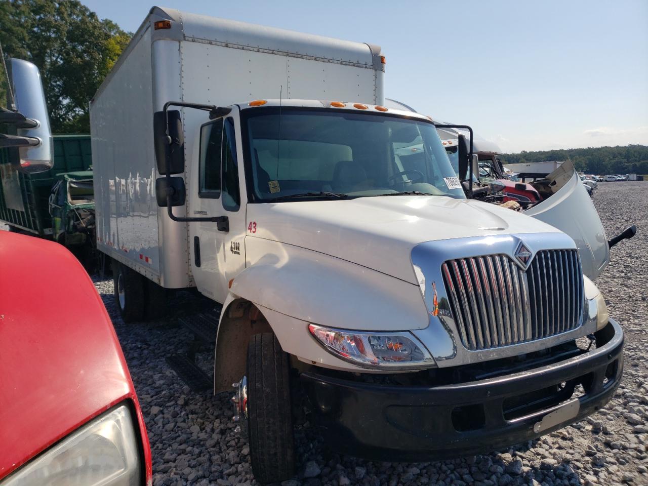2005 International 4000-Series VIN 1HTMMAAM75H101156 COPART salvage auction — Minor Dent/Scratches, GA - CERTIFICATE OF TITLE, sold $3,000 on 2026-07-01 (photo 1)