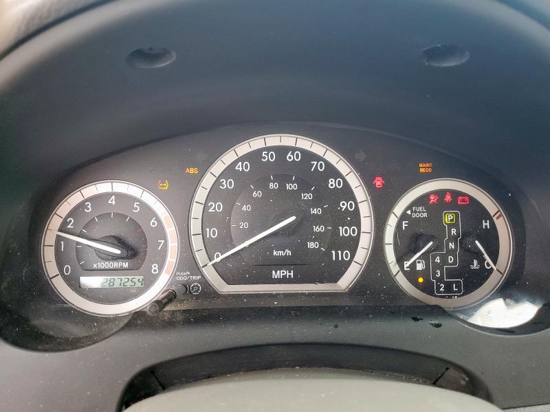 2005 Toyota Sienna VIN 5TDZA23C35S258801 COPART salvage auction — FRONT END, Tx - Salvage Vehicle Title, sold $700 on 2026-07-10 (photo 9)