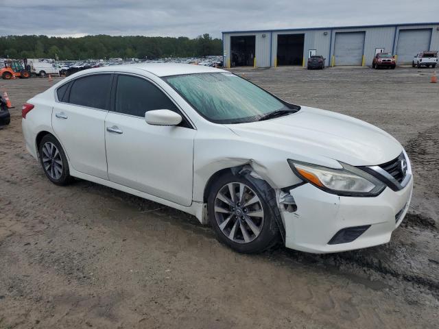 2017 Nissan Altima VIN 1N4AL3AP4HC246686 COPART salvage auction — FRONT END, Ar - Cert Of Title-Salvage, sold $2,350 on 2026-07-20 (photo 4)
