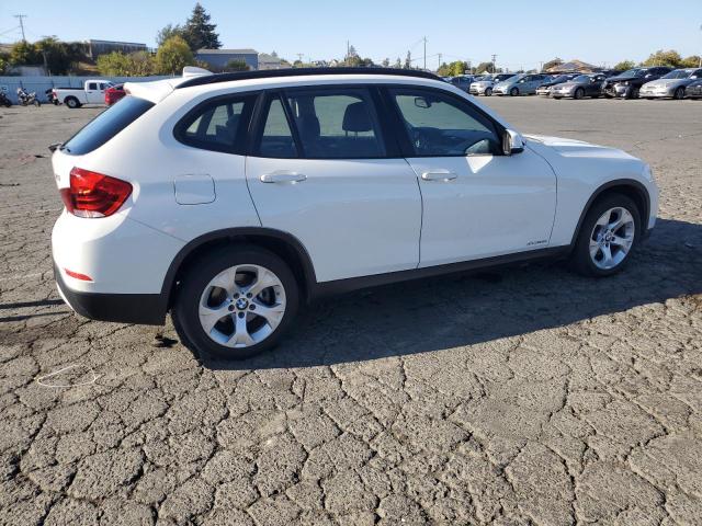 2014 BMW X1 VIN WBAVM1C51EVW49045 COPART salvage auction — Side, CA - DIS/DLR/EXP ONLY CLEAN TITLE, sold $2,000 on 2025-10-10 (photo 3)