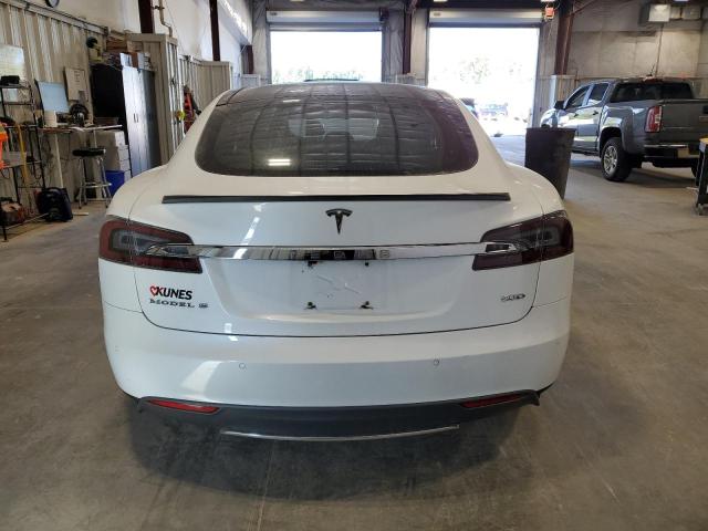 2016 Tesla Model s VIN 5YJSA1E25GF128509 COPART salvage auction — WATER/FLOOD, WI, sold $525 on 2026-10-21 (photo 6)