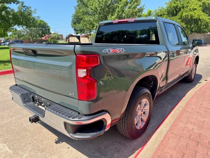 2025 Chevrolet Silverado VIN 1GCUKDED8SZ171415 COPART salvage auction — Normal Wear, TX - CERT OF TITLE-REBUILT SALVAGE (P), sold $9,000 on 2025-10-20 (photo 4)