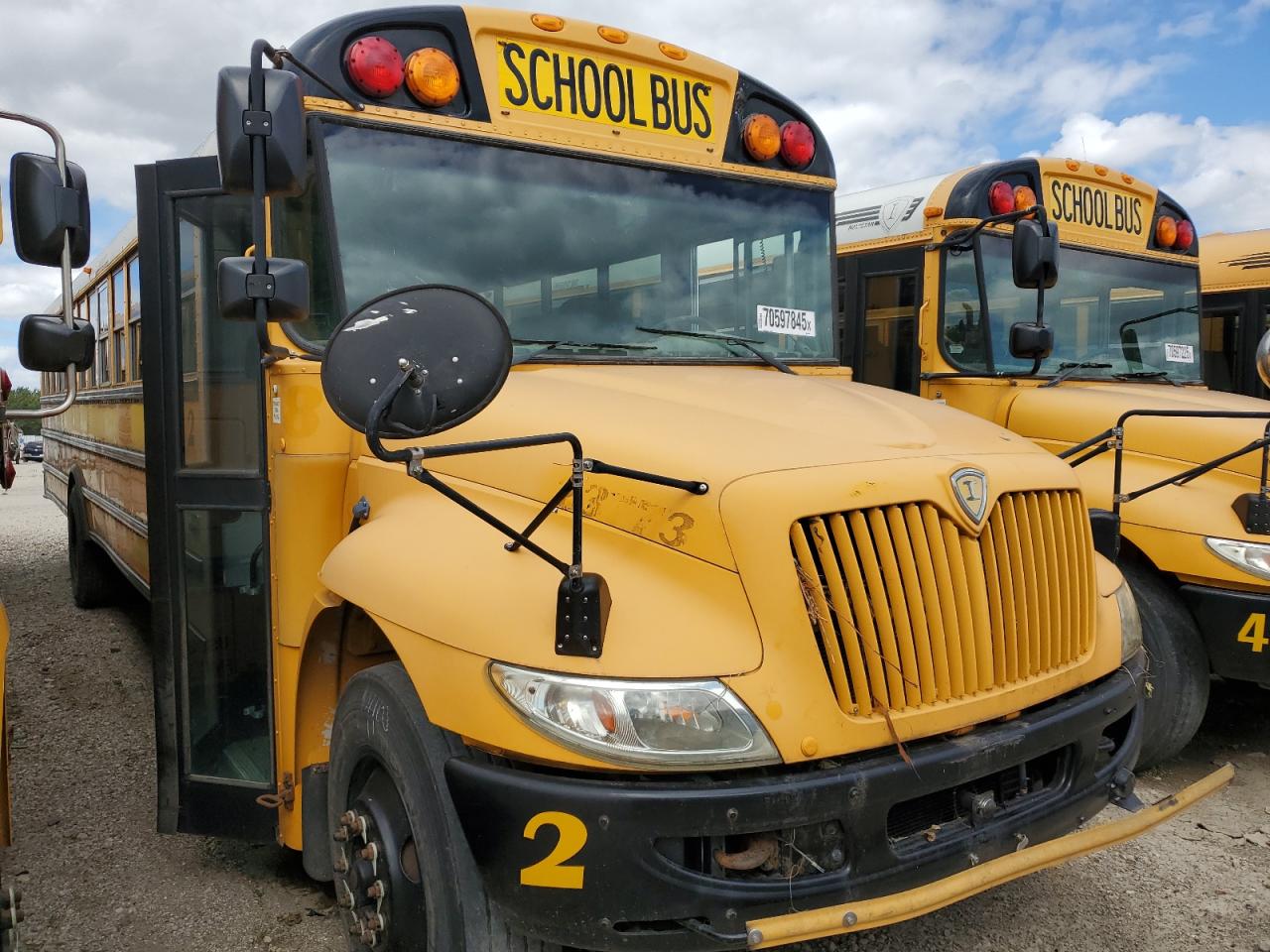 2013 Ic Corporation Ce Series School VIN 4DRBUSKN9DB300949 COPART salvage auction — Minor Dent/Scratches, IA - CERTIFICATE OF TITLE, sold $1,200 on 2026-07-06 (photo 1)