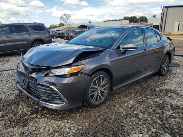2022 Toyota Camry VIN 4T1F11AK1NU027720 COPART salvage auction — REAR END, Id - Salvage Certificate Of Title, sold $9,300 on 2026-07-28 (photo 1)