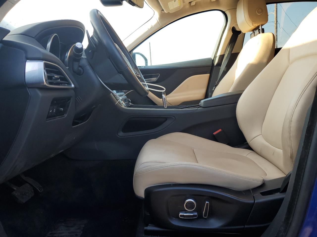 2020 Jaguar F-Pace VIN SADCJ2FX8LA633102 COPART salvage auction — Front End, CA - SALVAGE CERTIFICATE, sold $7,200 on 2026-04-01 (photo 7)