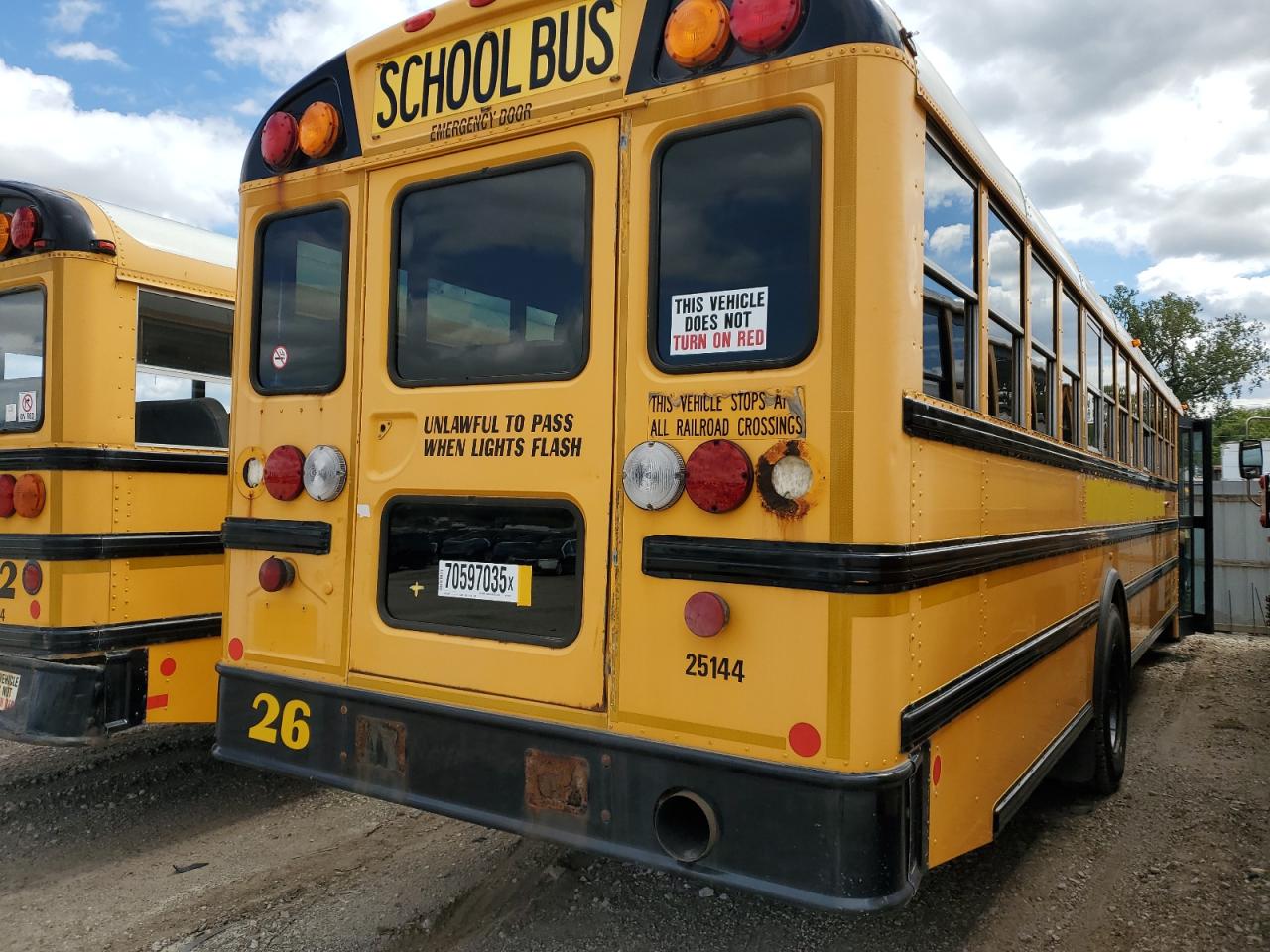2014 Ic Corporation Ce Series School VIN 4DRBUAAN7EB778817 COPART salvage auction — Minor Dent/Scratches, IA - CERTIFICATE OF TITLE, sold $1,200 on 2026-07-06 (photo 4)
