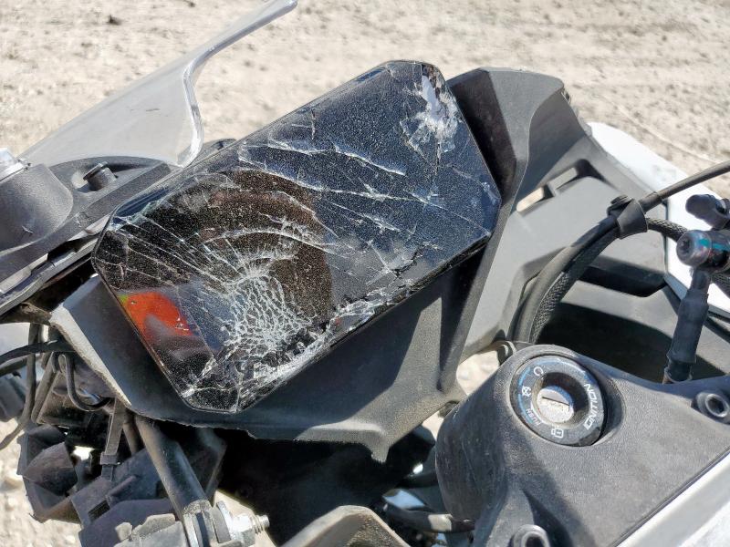 2024 Cf moto 450ss VIN LCEPESLA2R6006392 COPART salvage auction — ALL OVER, TX - SALVAGE VEHICLE TITLE, sold $100 on 2026-07-30 (photo 7)
