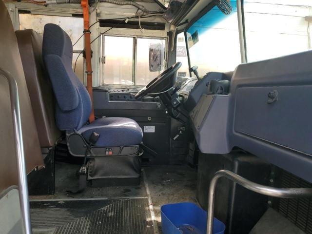 2020 Blue bird School bus / transit bus VIN 1BAKGCSA5LF359934 COPART salvage auction — ALL OVER, ME - CERT OF TITLE-SALVAGE COLLISIO, sold $3,500 on 2026-08-13 (photo 5)