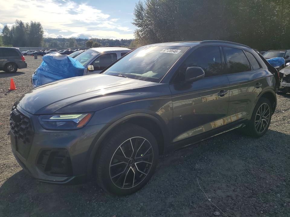2022 Audi Sq5 VIN WA1B4AFY5N2138560 — COPART salvage auction photo