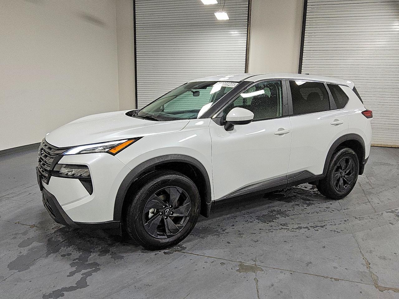 2026 Nissan Rogue VIN 5N1BT3BB4TC837042 — COPART salvage auction photo
