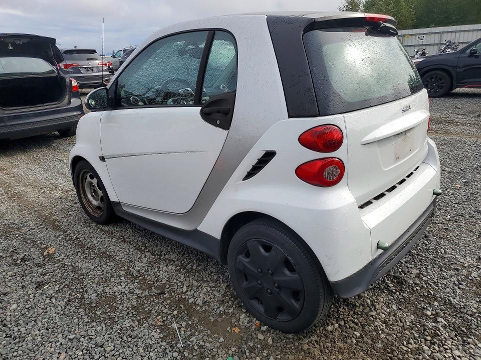 2014 Smart Fortwo VIN WMEEJ3BAXEK778085 COPART salvage auction — MECHANICAL, WA - VEHICLE CERT OF OWNERSHIP-TITL, sold $225 on 2026-09-14 (photo 2)
