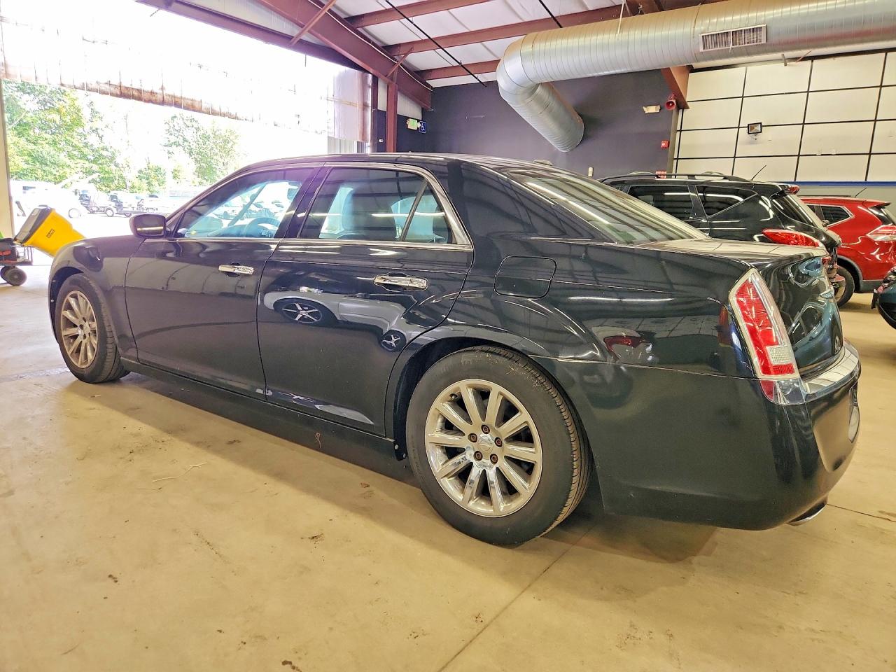 2013 Chrysler 300 VIN 2C3CCAET0DH666309 COPART salvage auction — Minor Dent/Scratches, MA - CERTIFICATE OF TITLE, sold $1,100 on 2026-10-09 (photo 2)
