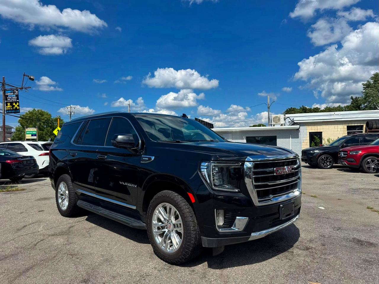 2022 GMC Yukon VIN 1GKS2BKT7NR237808 — COPART salvage auction photo