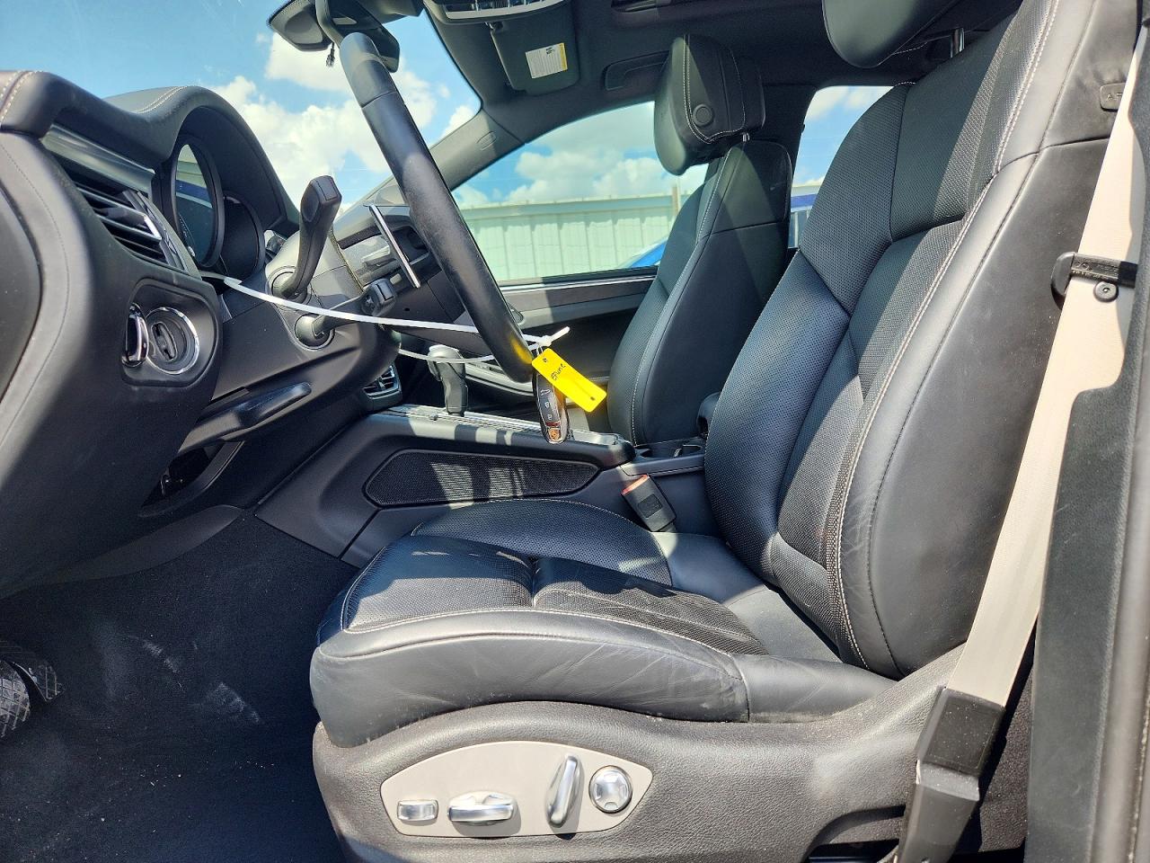 2024 Porsche Macan VIN WP1AF2A56RLB57065 COPART salvage auction — Front End, Sv - Salvage Title, sold $35,250 on 2026-09-25 (photo 7)