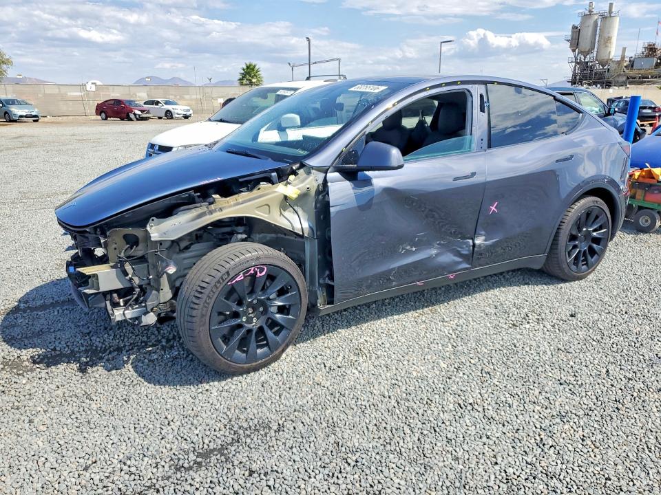 2022 Tesla Model y VIN 7SAYGDEE1NF459513 — COPART salvage auction photo