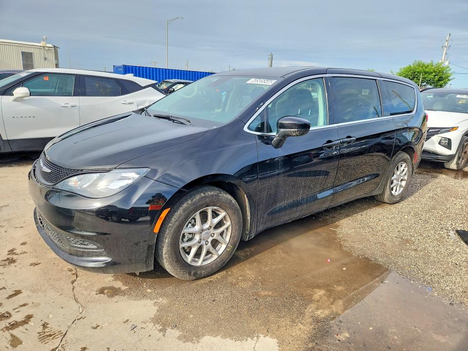2024 Chrysler Voyager VIN 2C4RC1CG5RR186439 — COPART salvage auction photo