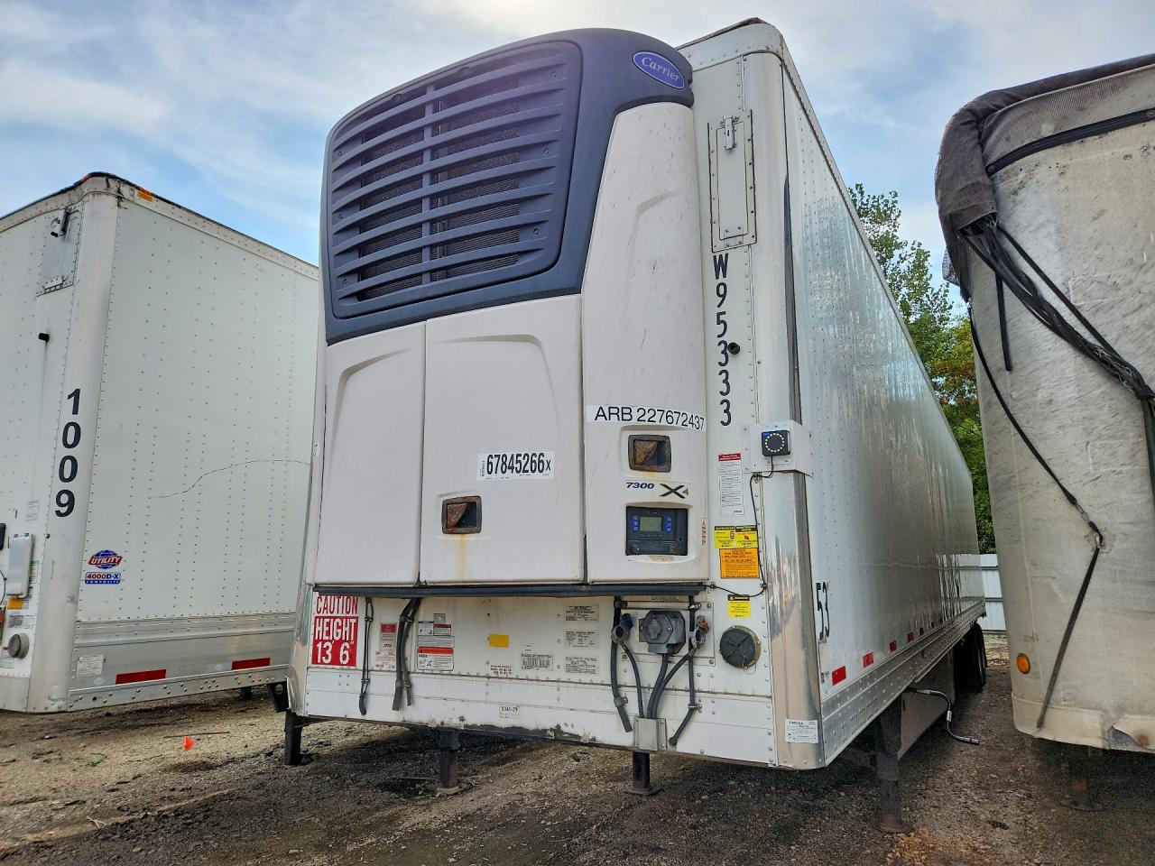 2022 Utility Trailer VIN 3UTVS2536N8536129 — COPART salvage auction photo