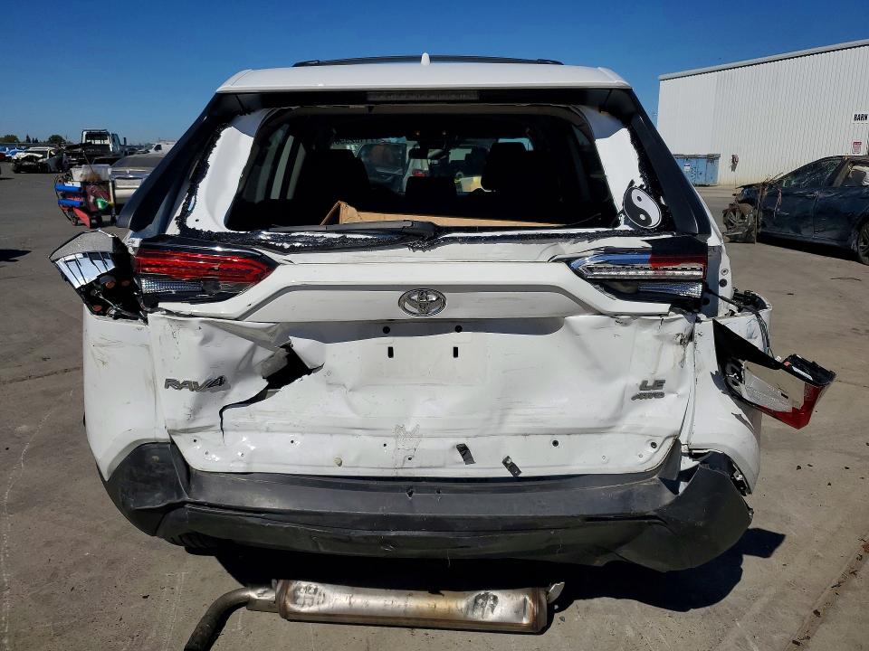 2019 Toyota Rav 4 VIN 2T3F1RFVXKC013420 COPART salvage auction — REAR END, CA - SALVAGE CERTIFICATE, sold $8,200 on 2026-10-12 (photo 6)