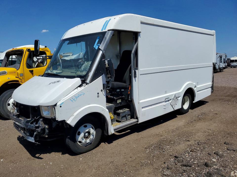 2018 Isuzu Reach VIN JALB4T174J7W01459 COPART salvage auction — MECHANICAL, Salvage Title, sold $4,200 on 2026-09-10 (photo 1)