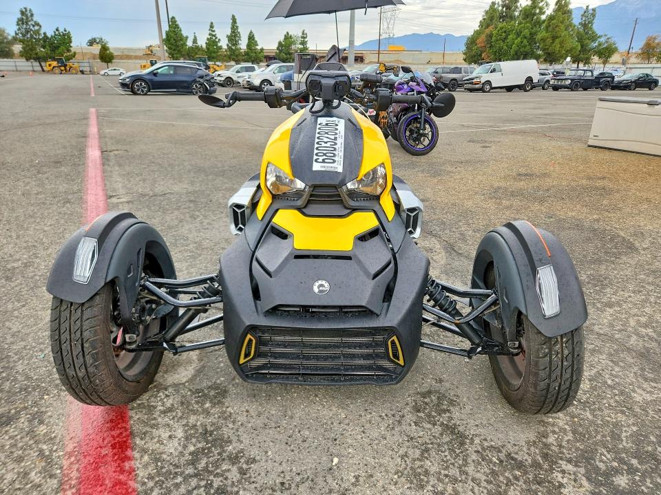 2022 Can-am/ brp Ryker VIN 3JB2FEG25NJ000693 COPART salvage auction — FRONT END, Ca - Non-Repairable Vehicle Cert, sold $1,300 on 2026-10-15 (photo 2)