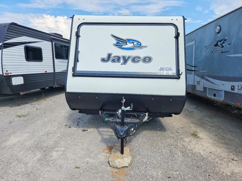 2019 VIN 1UJBJHBJ8K1JH0240 COPART salvage auction — NORMAL WEAR, TN - CERTIFICATE OF TITLE, sold $2,850 on 2026-10-06 (photo 8)