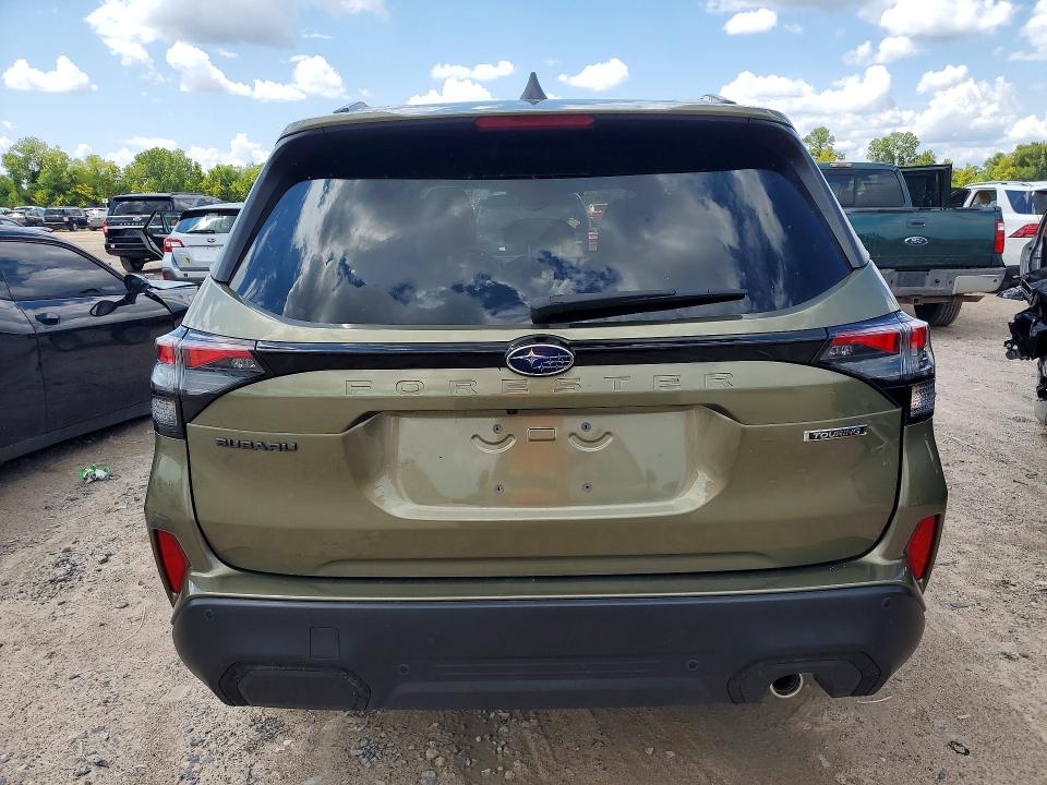 2026 Subaru Forester VIN 4S4SLDT61T3071956 COPART salvage auction — ROLLOVER, FL - CERT OF TITLE SLVG REBUILDABLE, sold $8,200 on 2026-09-18 (photo 6)