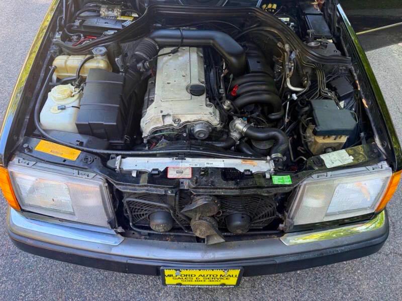1993 Mercedes-benz 300-class VIN WDBEA66E7PB922559 COPART salvage auction — NORMAL WEAR, CT, sold $6,800 on 2026-09-28 (photo 7)