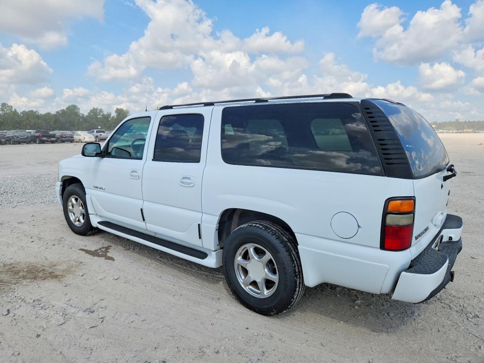2004 Gmc Yukon xl VIN 1GKFK66U64J125493 COPART salvage auction — VANDALISM, Tx - Certificate Of Title, sold $675 on 2026-10-07 (photo 3)