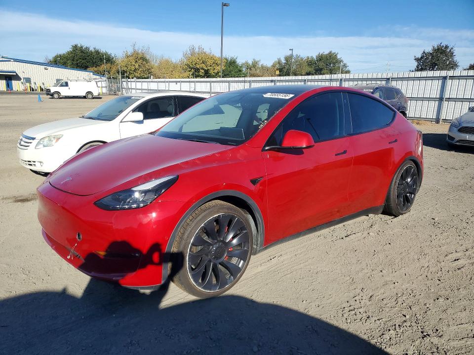 2022 Tesla Model y VIN 7SAYGDEF6NF352403 — COPART salvage auction photo