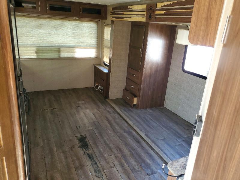 2018 Keystone rv Coleman VIN 4YDT25128JM934404 COPART salvage auction — WATER/FLOOD, SC - CERTIFICATE OF TITLE, sold $1,600 on 2026-10-06 (photo 6)