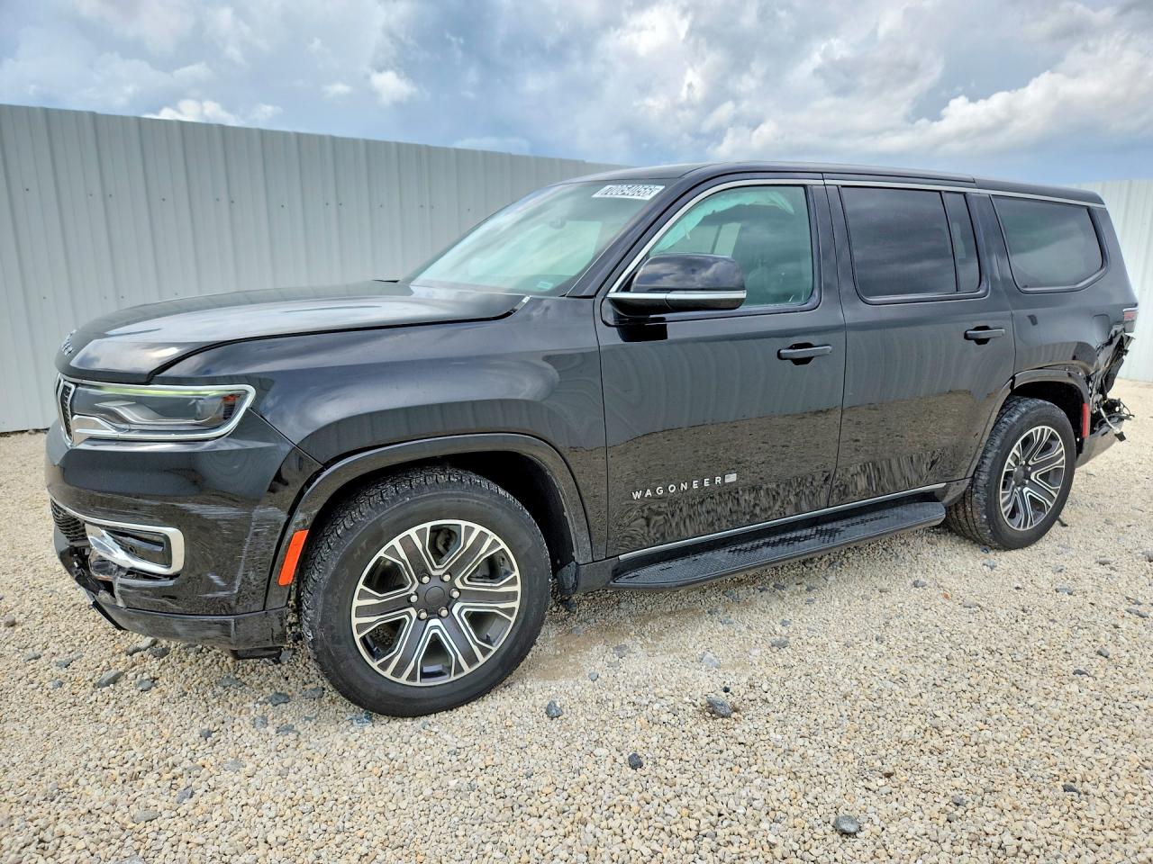 2024 Jeep Wagoneer VIN 1C4SJUBP3RS177540 — COPART salvage auction photo