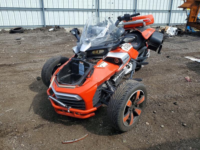 2015 Can-am/ brp Spyder VIN 2BXRDDD21FV004112 COPART salvage auction — FRONT END, Salvage Title, sold $875 on 2026-09-18 (photo 2)