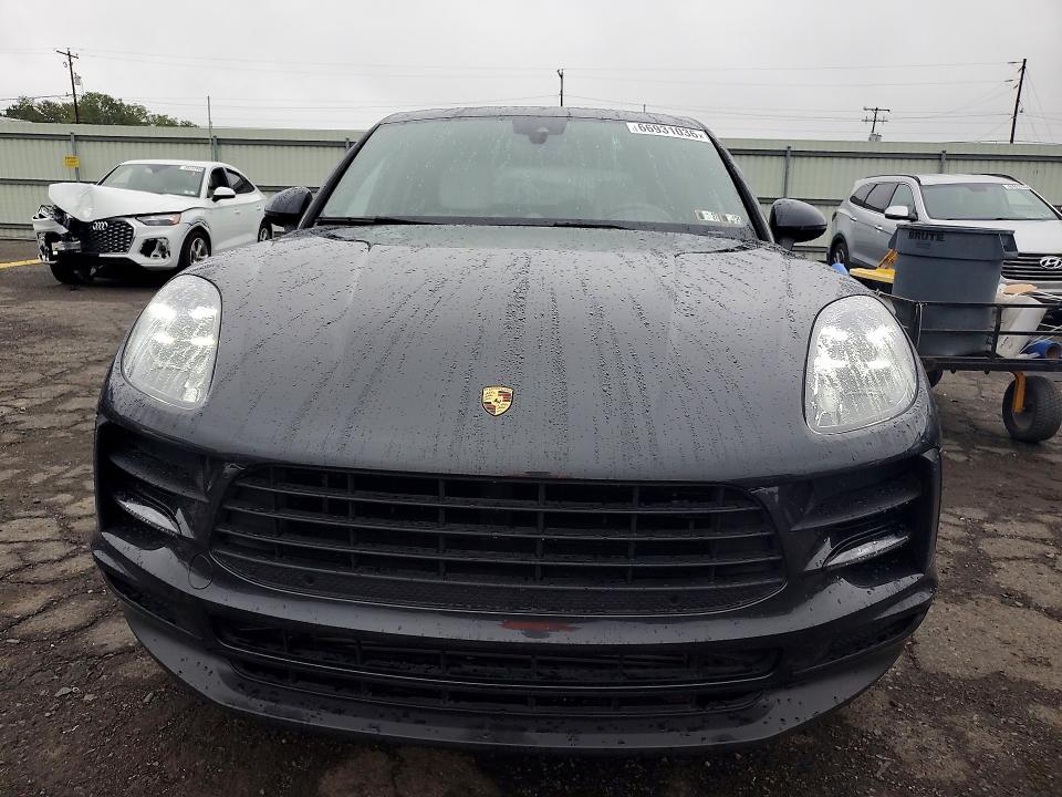 2021 Porsche Macan VIN WP1AA2A5XMLB06059 COPART salvage auction — WATER/FLOOD, PA - CERTIFICATE OF SALVAGE, sold $20,300 on 2026-09-11 (photo 5)