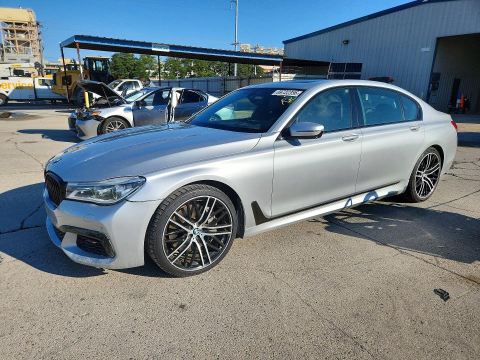 2018 BMW 7er VIN WBA7F0C5XJGM23100 — COPART salvage auction photo