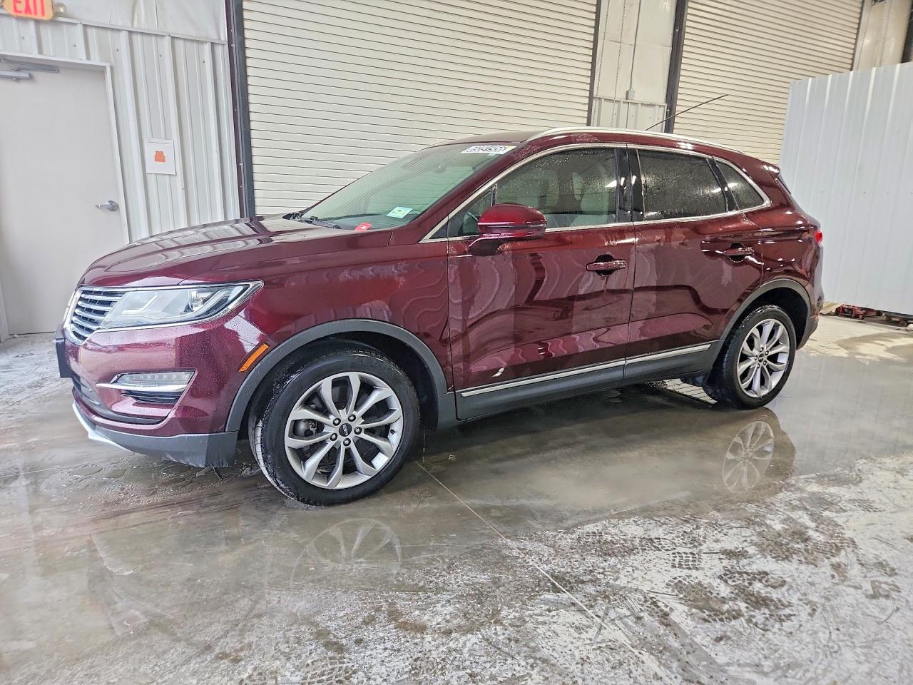 2017 Lincoln MKC VIN 5LMCJ2D95HUL28607 — COPART salvage auction photo