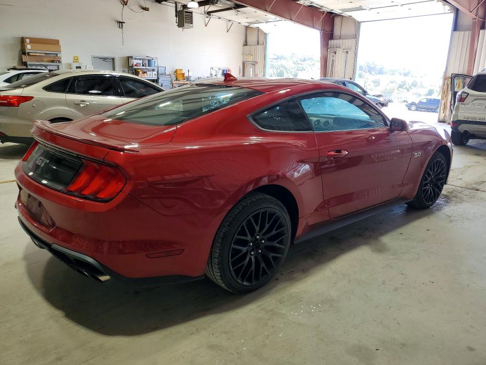 2020 Ford Mustang VIN 1FA6P8CF0L5188892 COPART salvage auction — ENGINE BURN, Pa - Certificate Of Salvage, sold $9,200 on 2026-10-16 (photo 3)