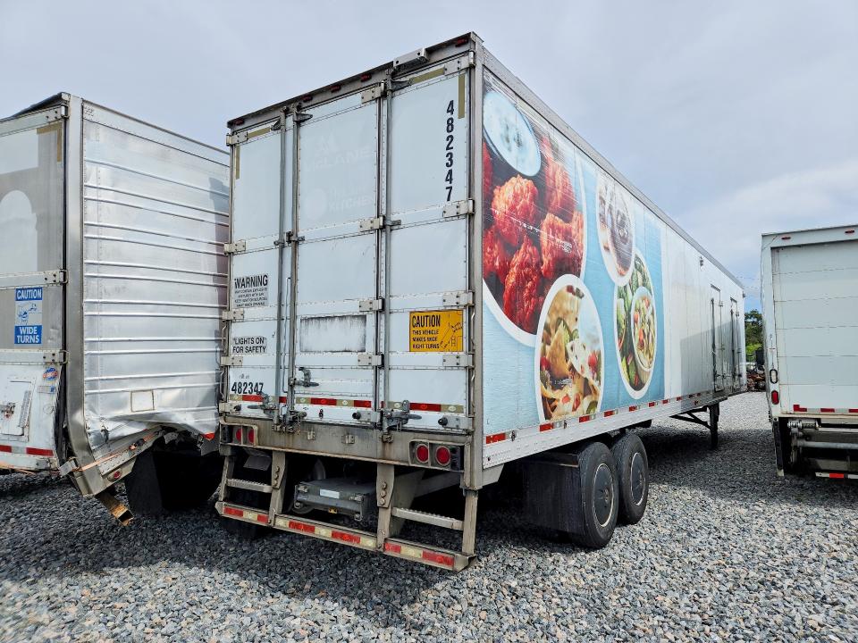 2016 Utility trailer VIN 1UYVS2480GM526001 COPART salvage auction — MINOR DENT/SCRATCHES, IL - CERTIFICATE OF TITLE (P), sold $1,950 on 2026-09-15 (photo 3)